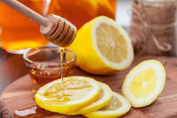 Học cách uống chanh mật ong giảm cân
