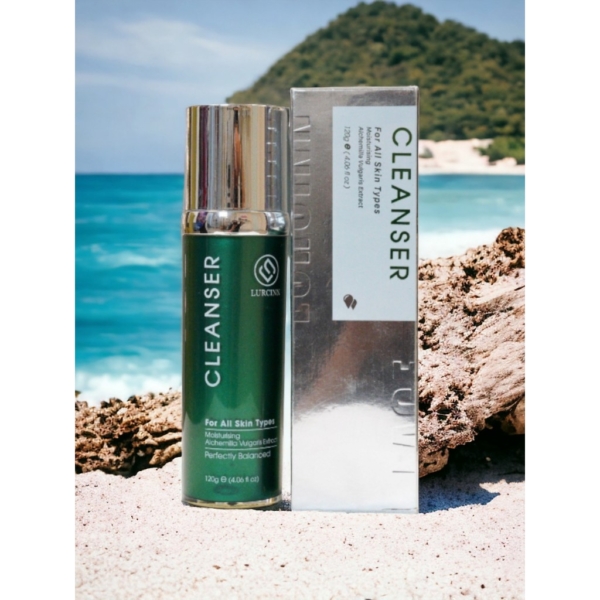 sua-rua-mat-lurcinn-cleanser